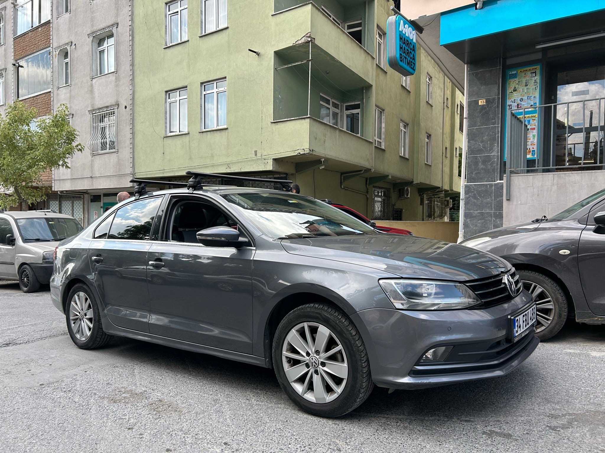 For Volkswagen Jetta Roof Rack Cross Bar Normal Roof Alu 2005-2011 Black For Volkswagen Jetta Roof Rack Cross Bar Normal Roof Alu 2005-2011 Black
